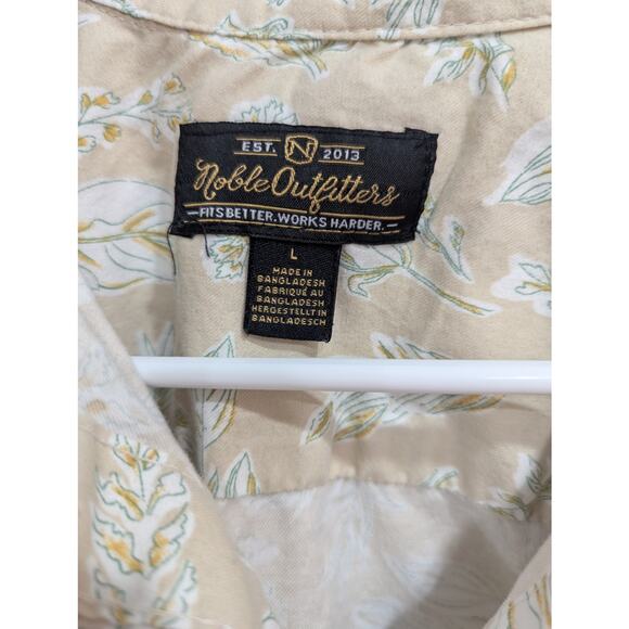 Cream colored printed cotton short sleeve button up outdoor top Noble Outfitters - Picture 2 of 11